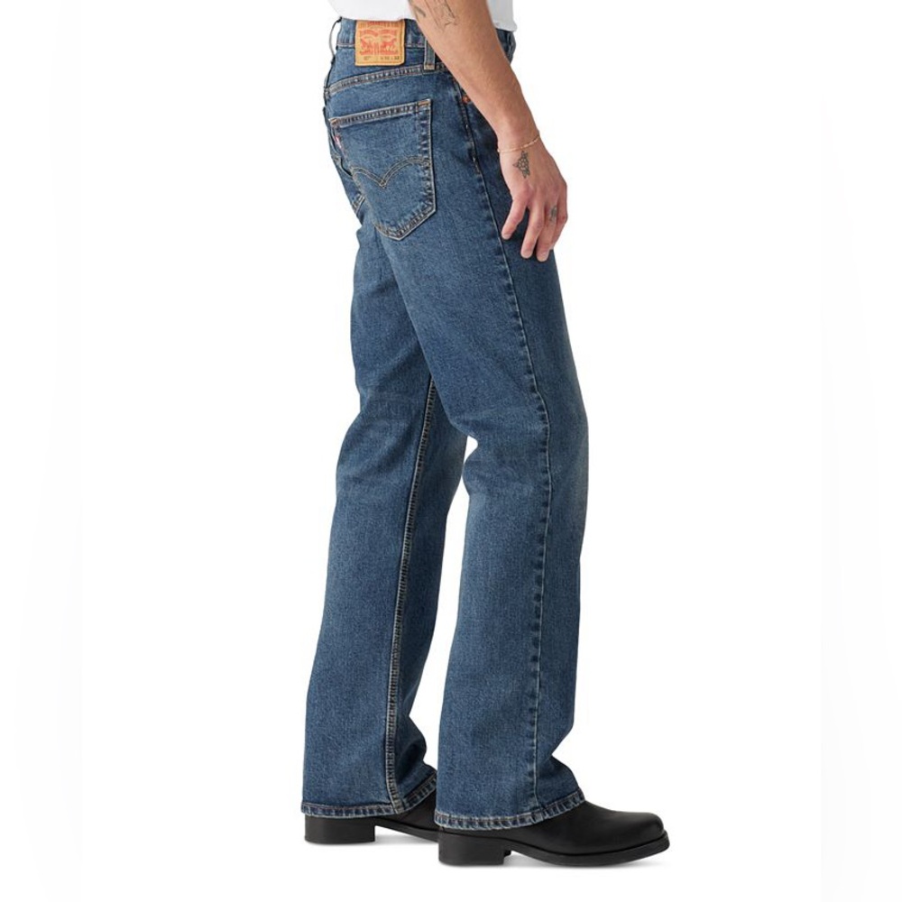 Levi's Relaxed Straight-Leg Jeans in Dark Blue Denim